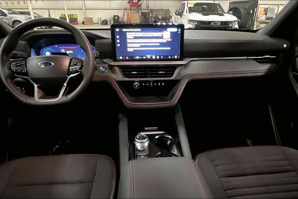 used 2025 Ford Explorer car, priced at $39,448