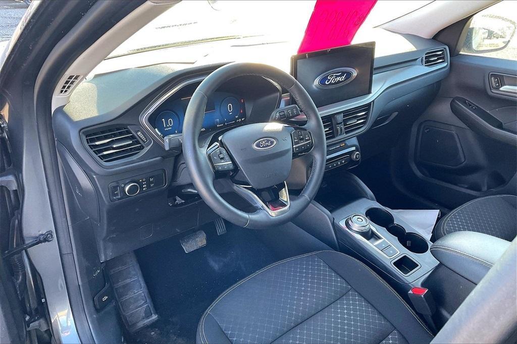 used 2023 Ford Escape car, priced at $21,899