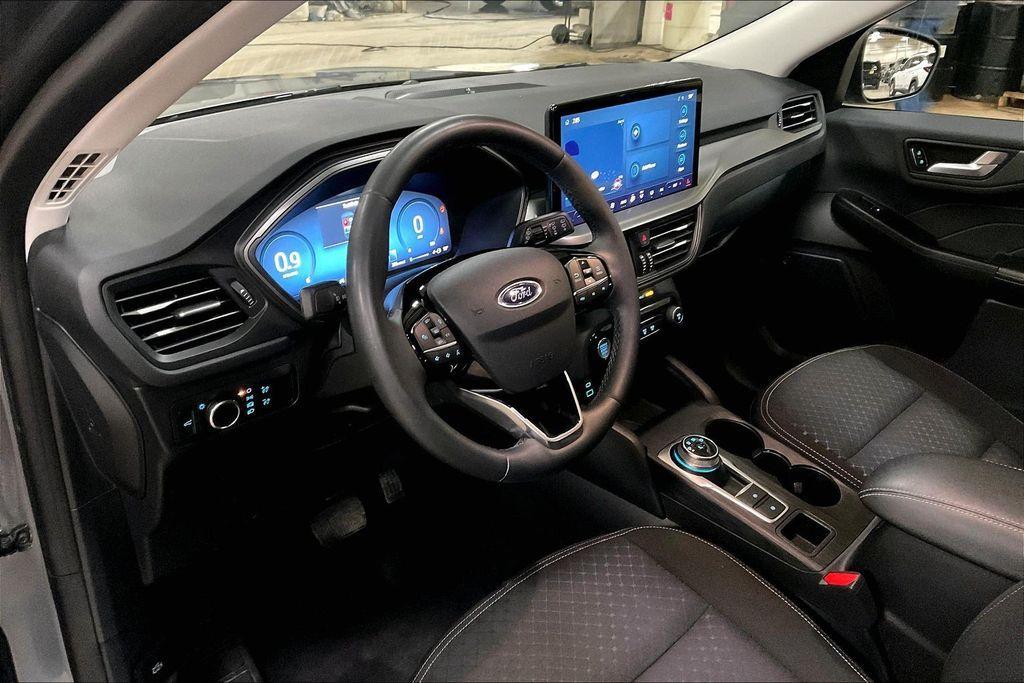used 2023 Ford Escape car, priced at $20,958