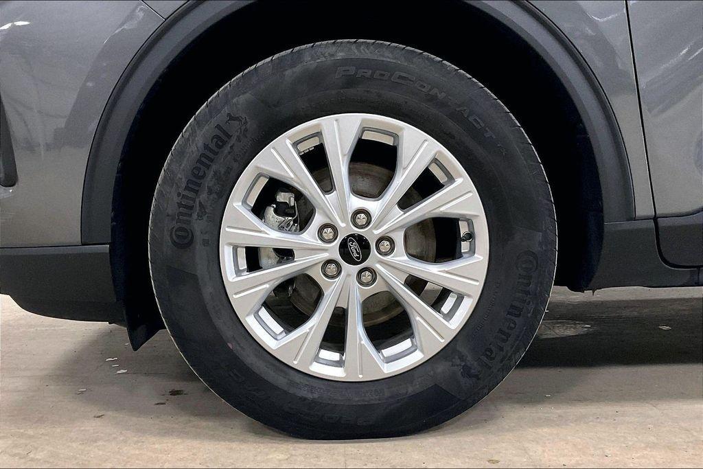 used 2023 Ford Escape car, priced at $20,958