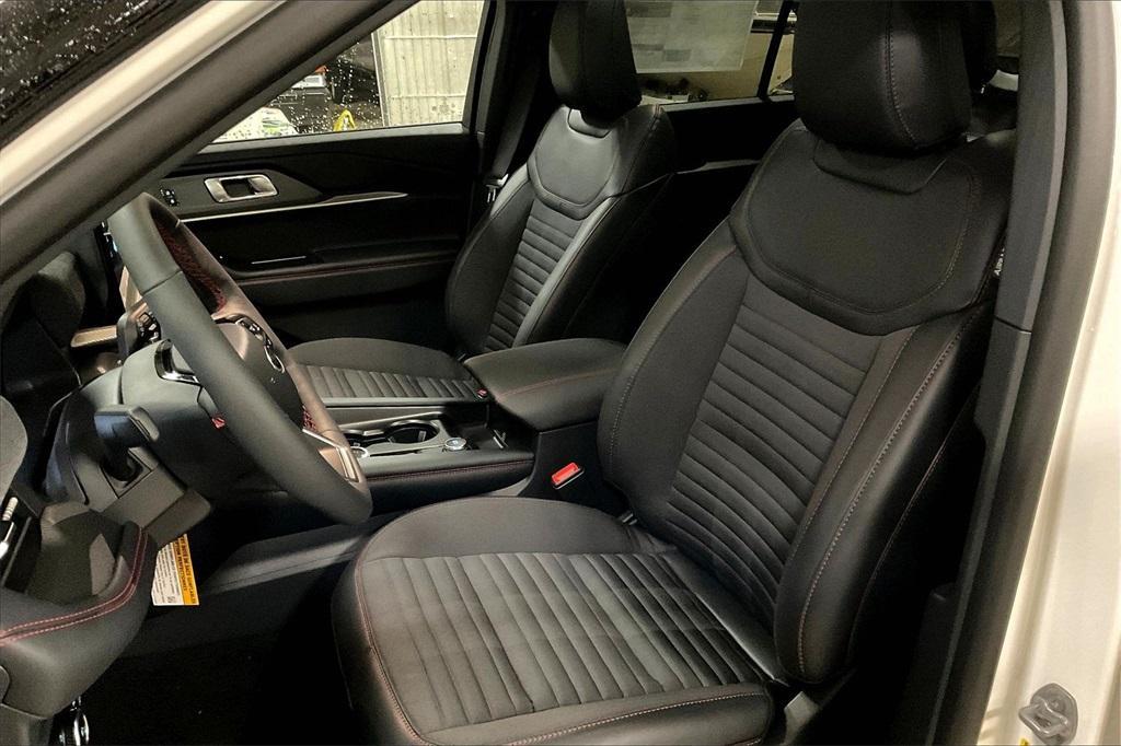 new 2026 Ford Explorer car, priced at $48,040