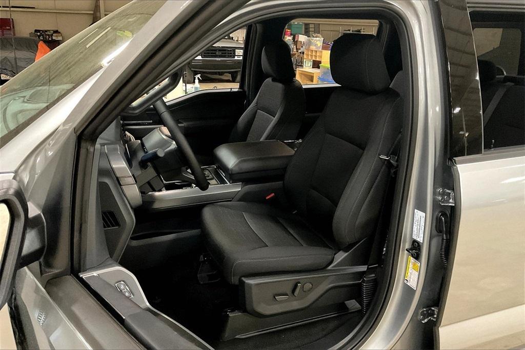 new 2025 Ford F-150 car, priced at $48,987