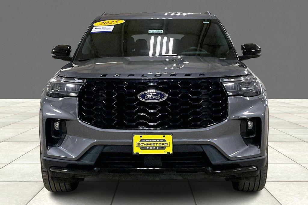 used 2025 Ford Explorer car, priced at $38,997