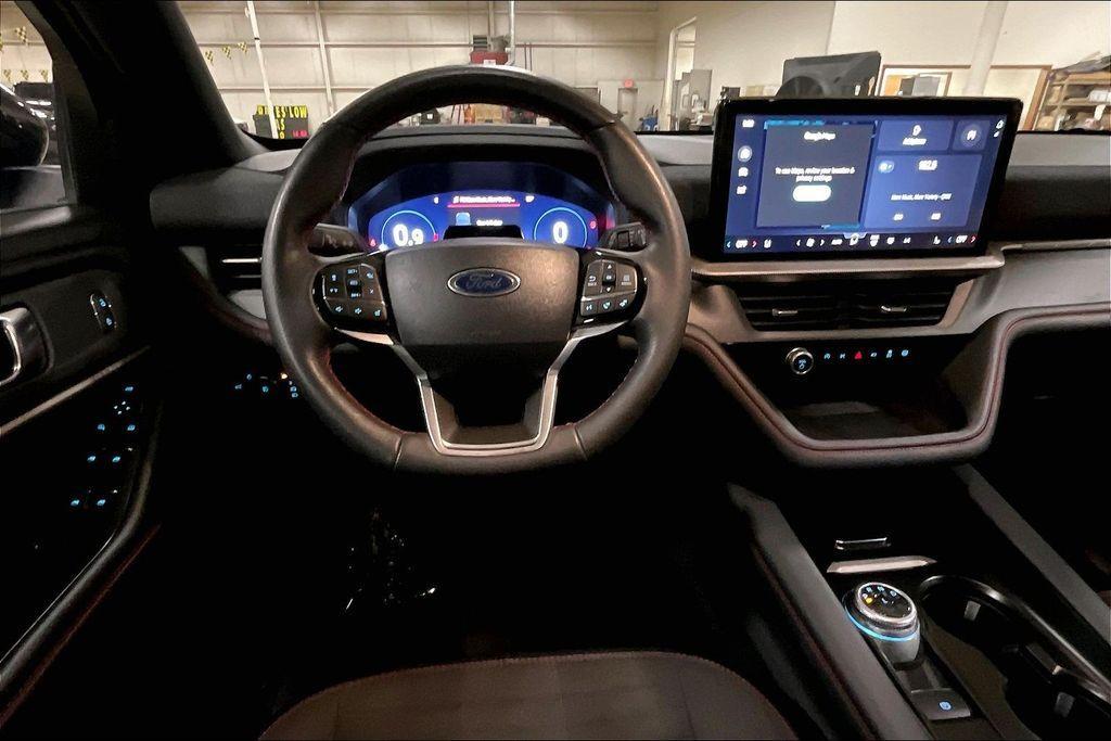 used 2025 Ford Explorer car, priced at $38,997