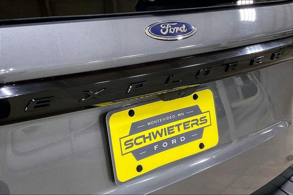 used 2025 Ford Explorer car, priced at $38,997