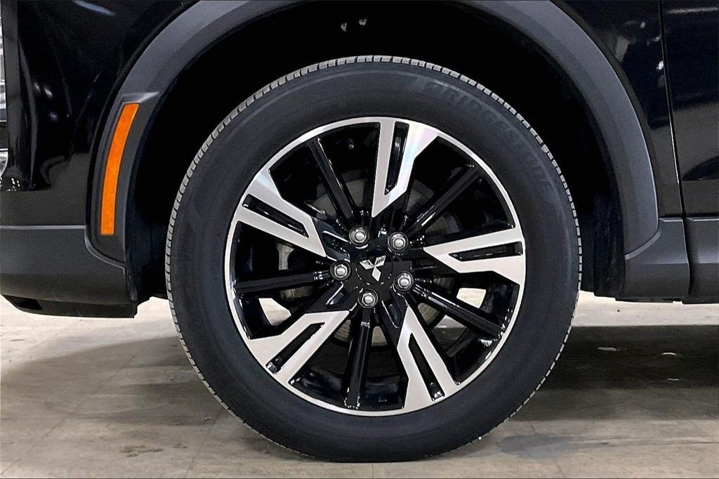 used 2024 Mitsubishi Eclipse Cross car, priced at $18,872