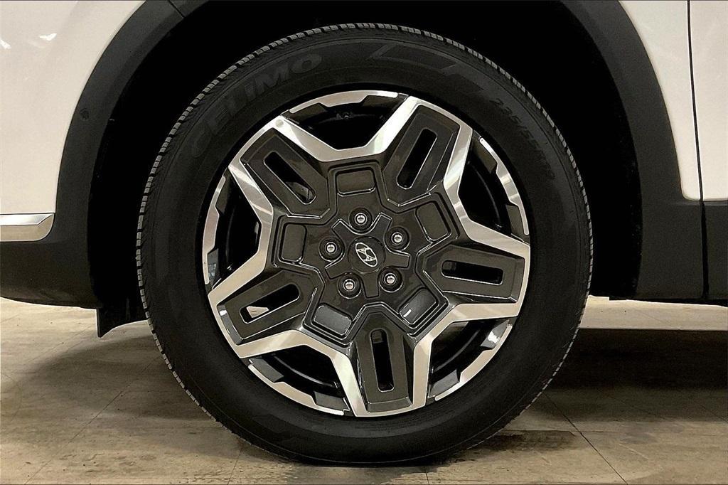 used 2023 Hyundai Santa Fe car, priced at $24,892