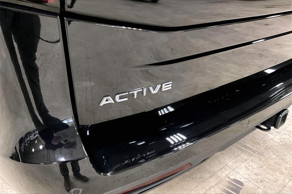 used 2025 Ford Expedition car, priced at $62,450