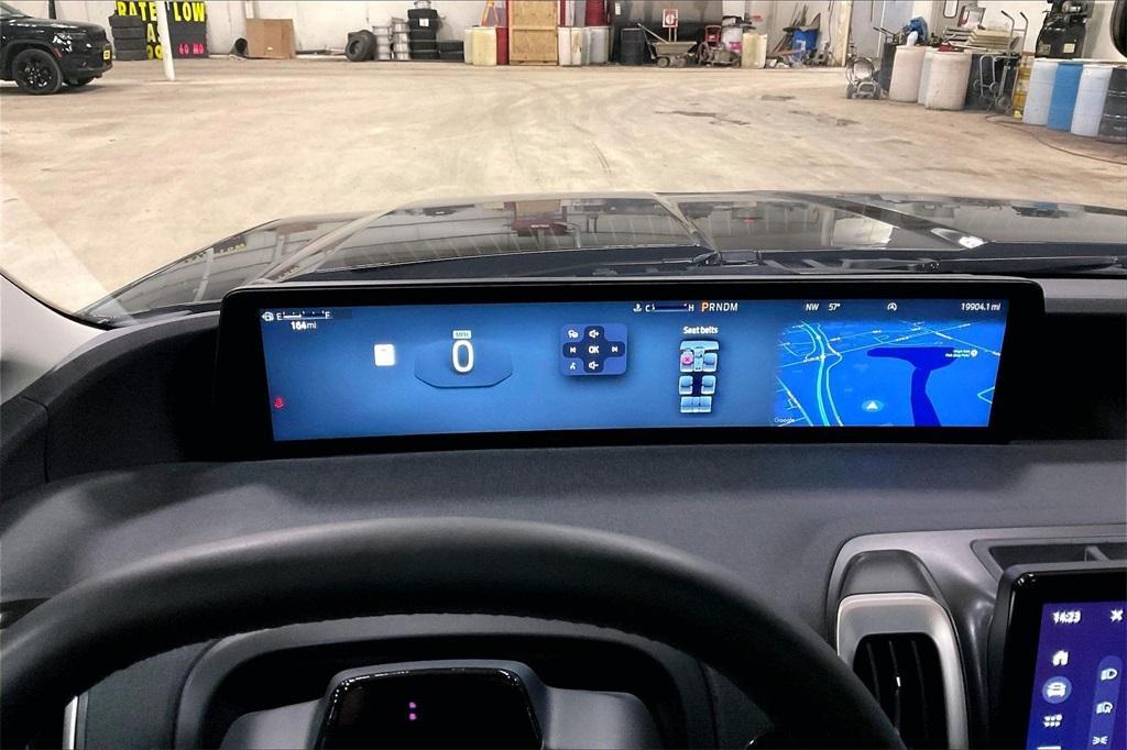 used 2025 Ford Expedition car, priced at $62,450