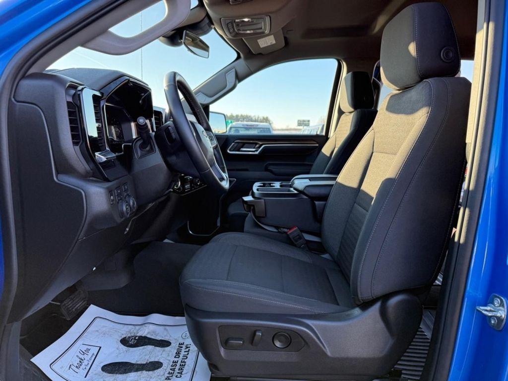 used 2025 Chevrolet Silverado 1500 car, priced at $46,355