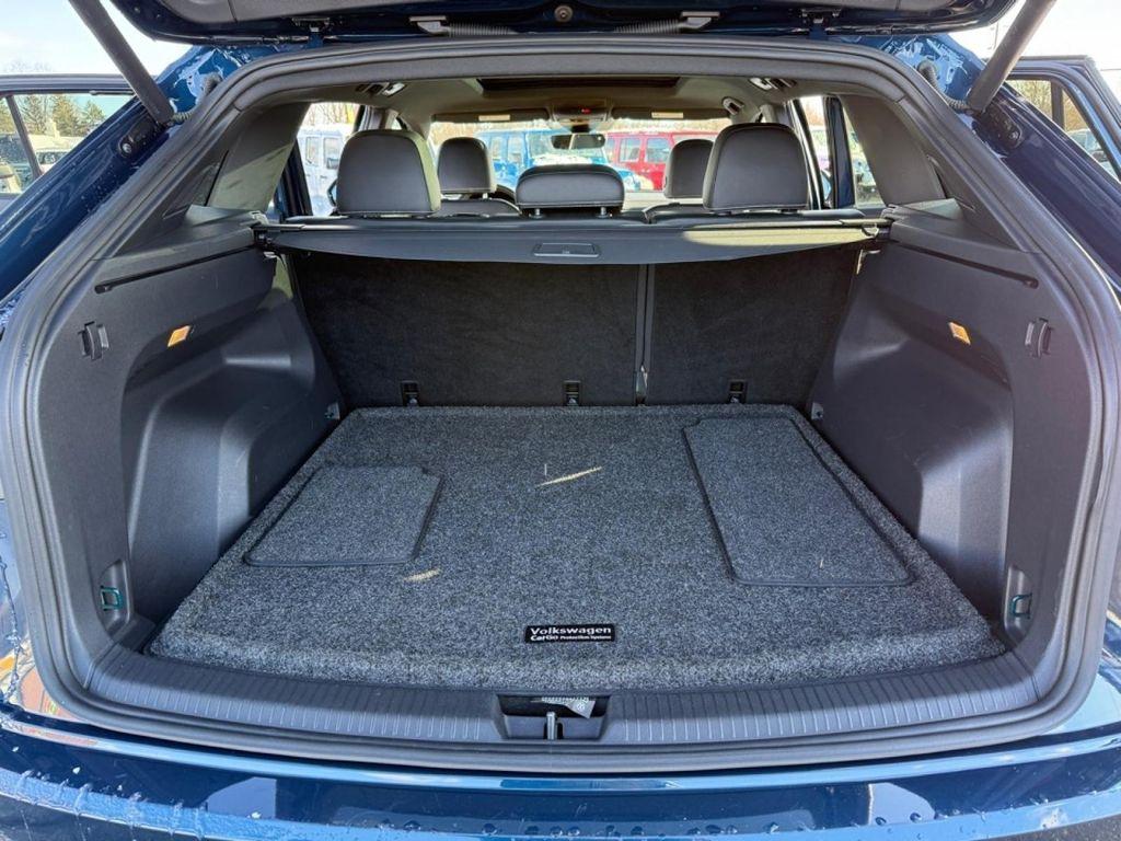 used 2022 Volkswagen Atlas Cross Sport car, priced at $31,750