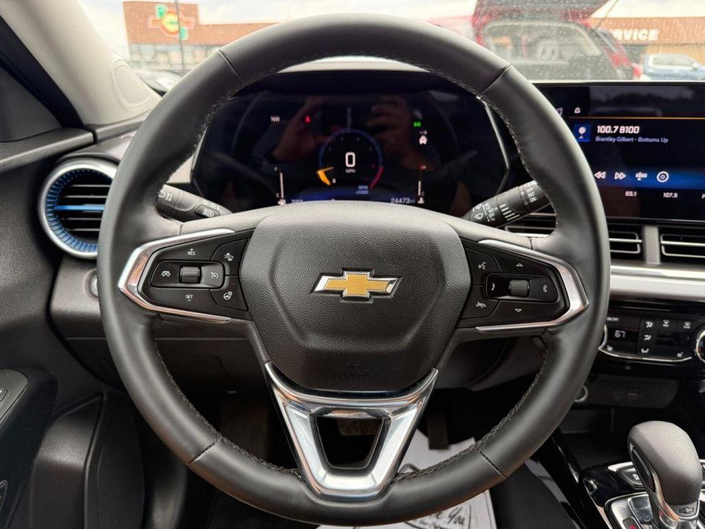 used 2025 Chevrolet Trax car, priced at $22,742