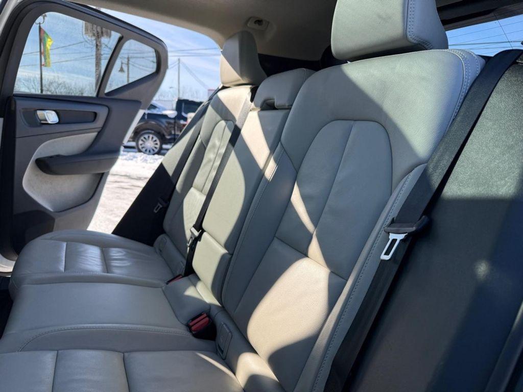 used 2023 Volvo XC40 car, priced at $19,580