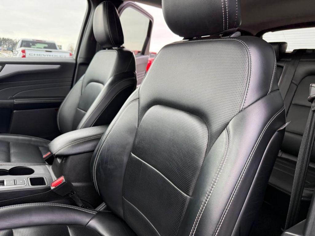 used 2024 Ford Escape car, priced at $24,881