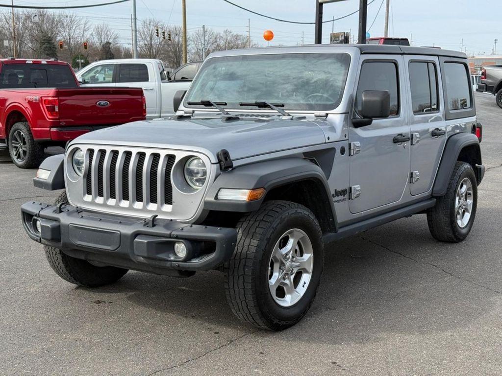 used 2021 Jeep Wrangler Unlimited car, priced at $22,242