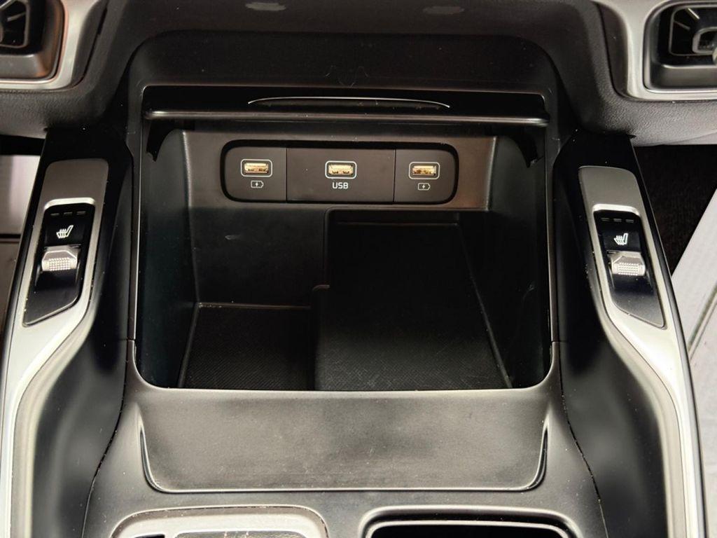 used 2022 Kia Sorento car, priced at $24,742