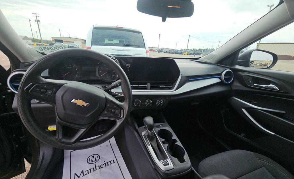 used 2024 Chevrolet Trax car, priced at $19,452