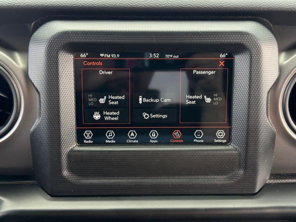 used 2022 Jeep Wrangler Unlimited car, priced at $26,242
