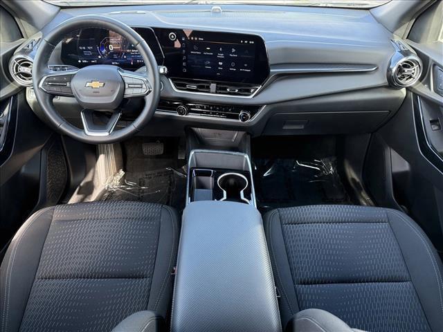 used 2025 Chevrolet Equinox car, priced at $28,182