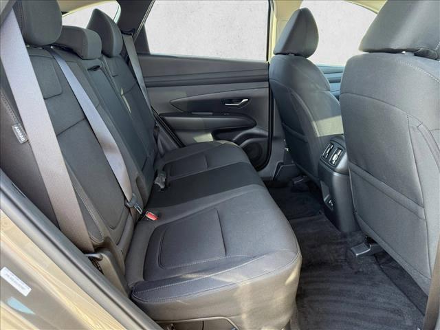 used 2025 Hyundai TUCSON Hybrid car, priced at $27,519