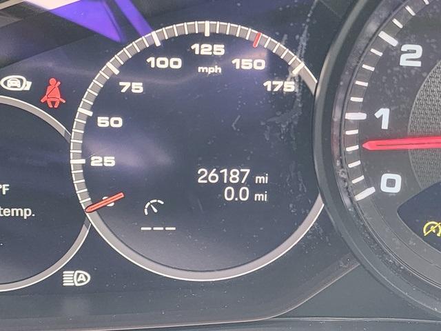 used 2022 Porsche Cayenne car, priced at $50,995