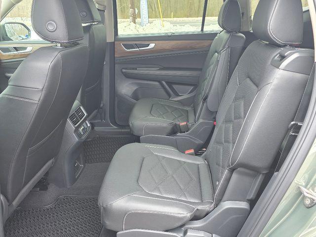 new 2026 Volkswagen Atlas car, priced at $47,580