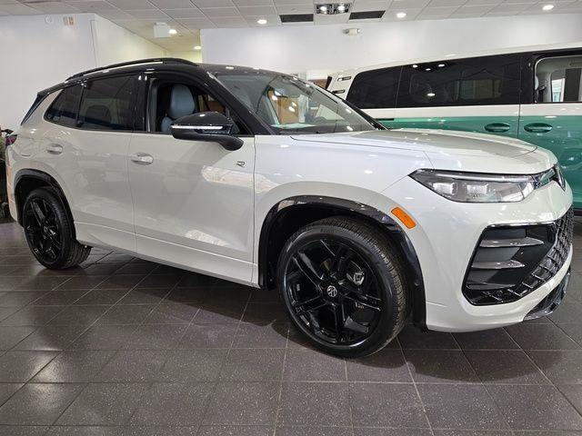 new 2026 Volkswagen Tiguan car, priced at $38,867