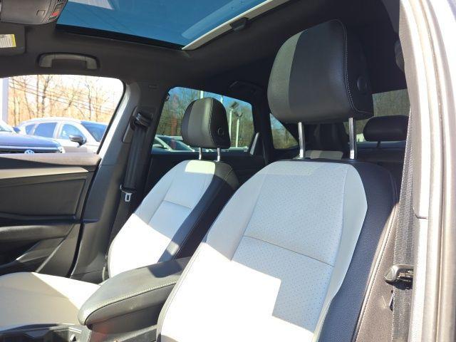 used 2021 Volkswagen Jetta car, priced at $15,995