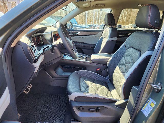 new 2026 Volkswagen Atlas car, priced at $49,460