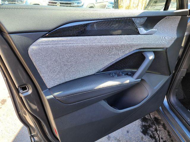 new 2026 Volkswagen Tiguan car, priced at $33,380