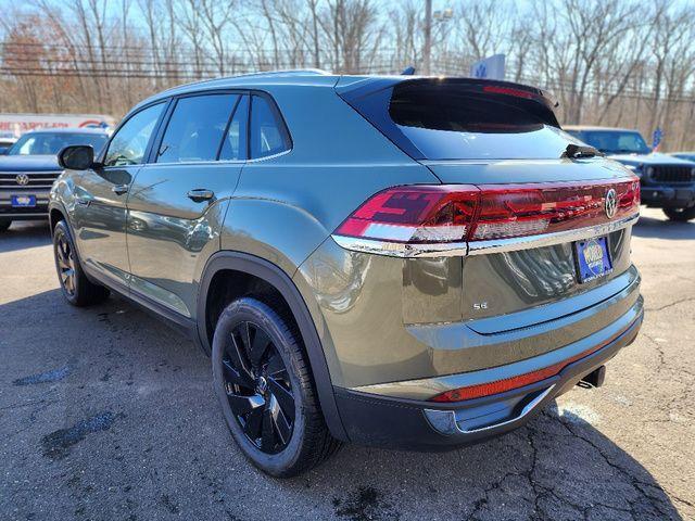 new 2026 Volkswagen Atlas Cross Sport car, priced at $47,307