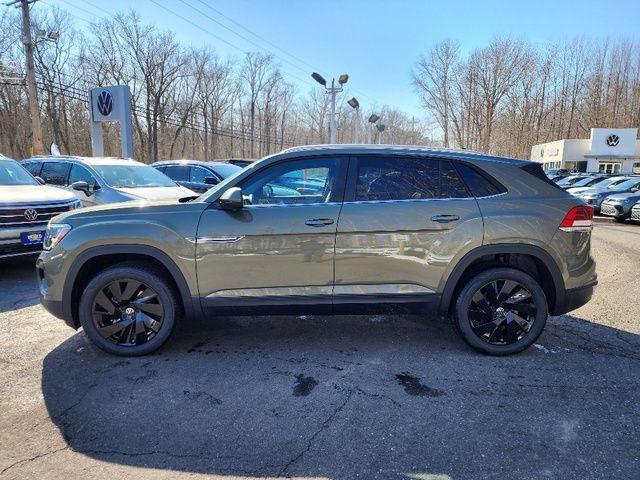 new 2026 Volkswagen Atlas Cross Sport car, priced at $47,307