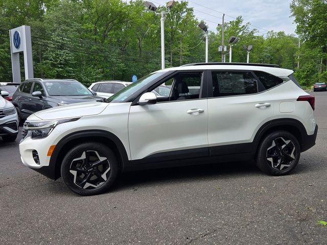 used 2024 Kia Seltos car, priced at $23,894