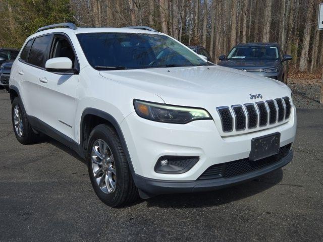 used 2019 Jeep Cherokee car, priced at $12,995