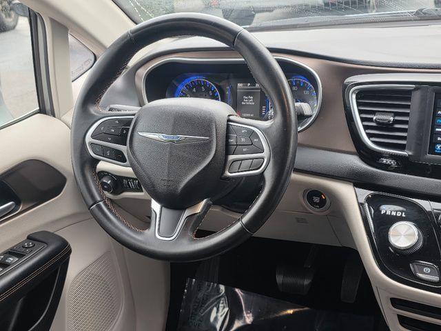 used 2018 Chrysler Pacifica car, priced at $10,395