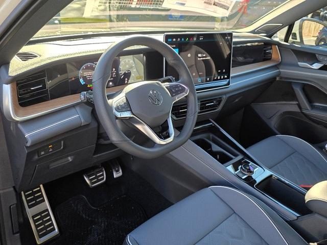 new 2026 Volkswagen Tiguan car, priced at $43,955
