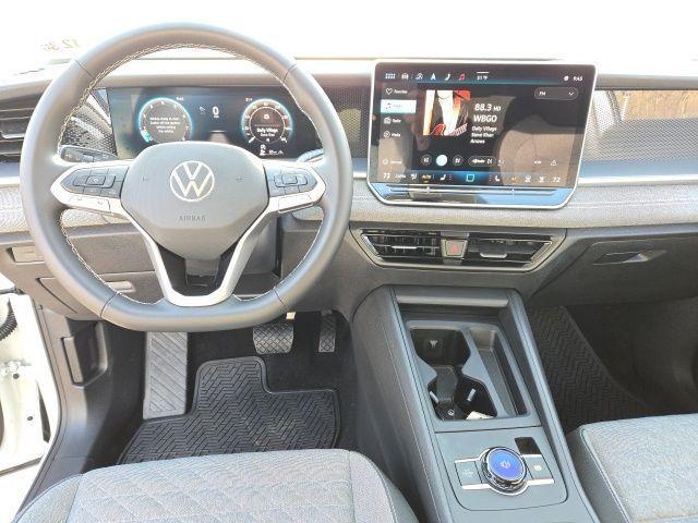 new 2025 Volkswagen Tiguan car, priced at $31,391