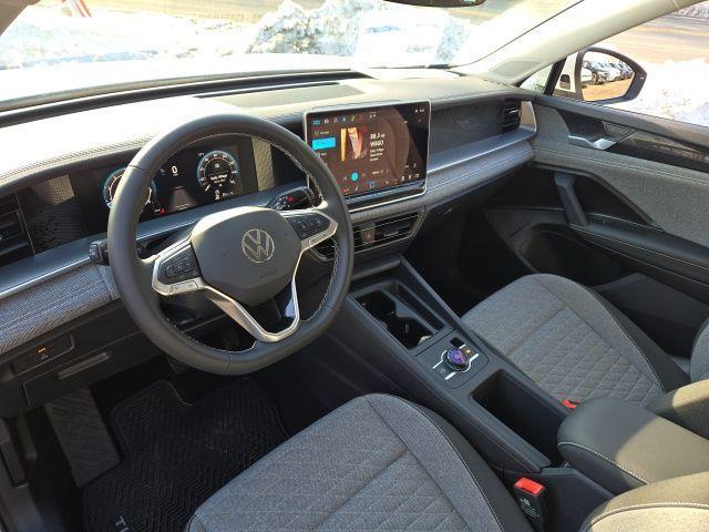 new 2025 Volkswagen Tiguan car, priced at $31,391