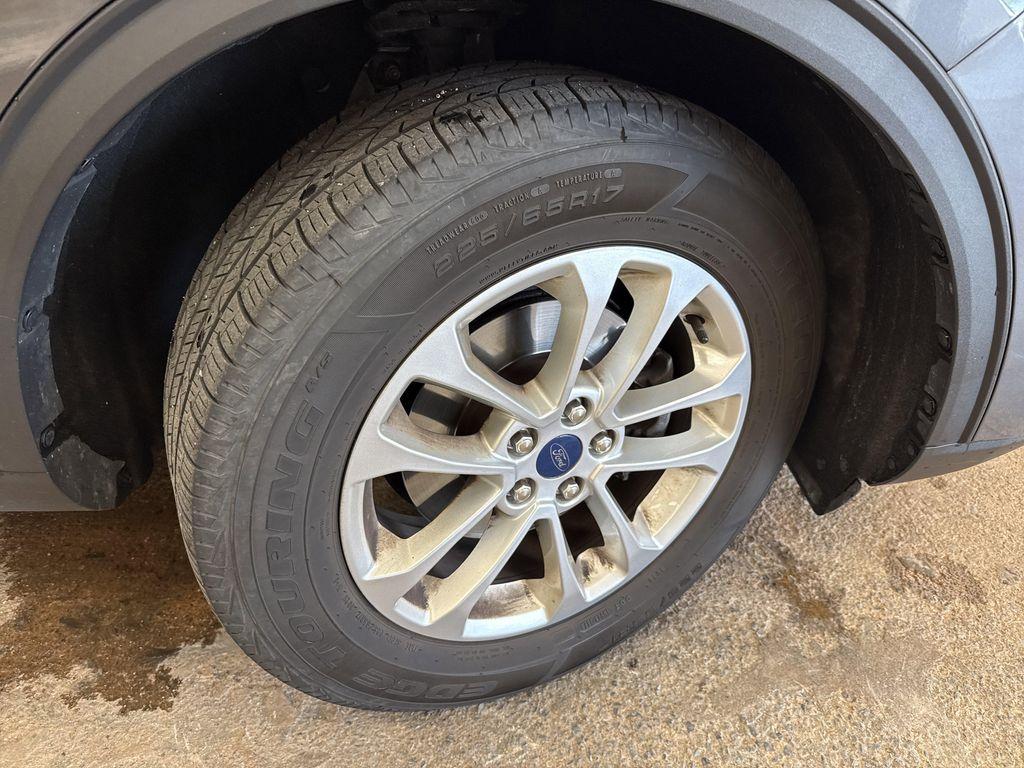 used 2021 Ford Escape car, priced at $19,124