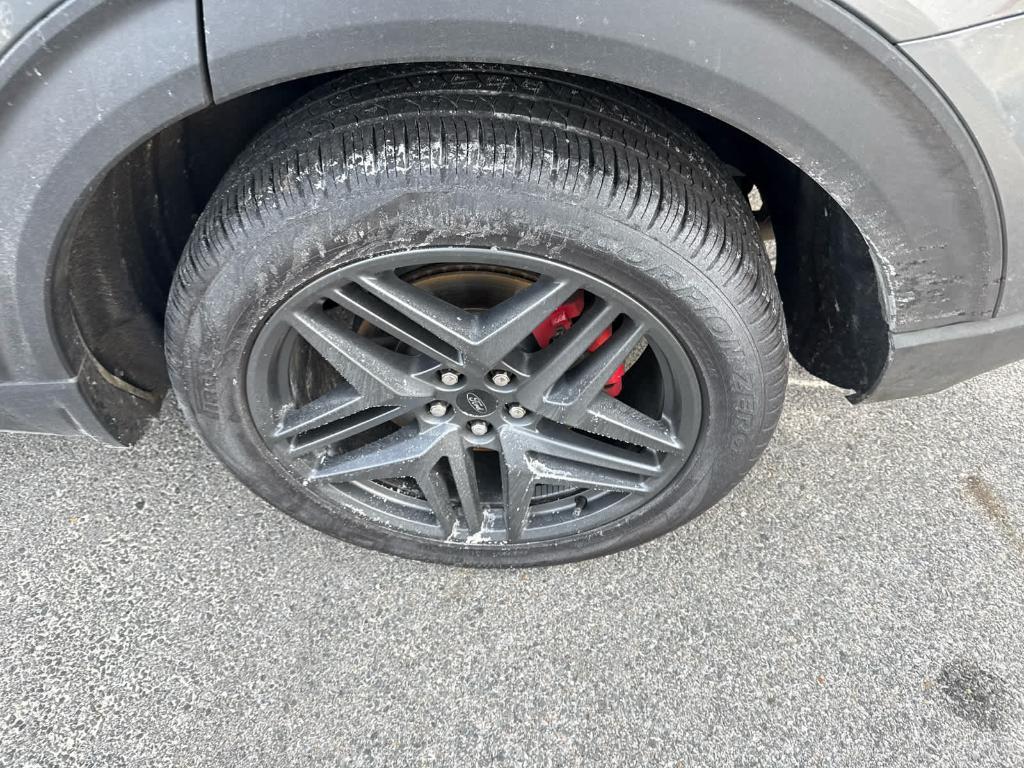 used 2025 Ford Explorer car, priced at $37,399