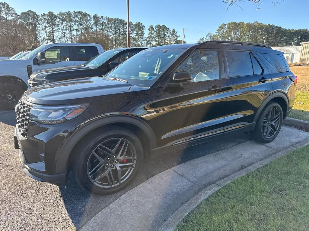 used 2025 Ford Explorer car, priced at $52,299