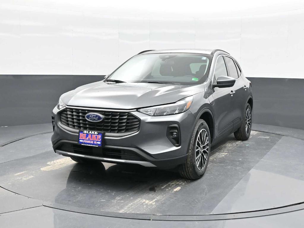new 2025 Ford Escape car, priced at $31,904