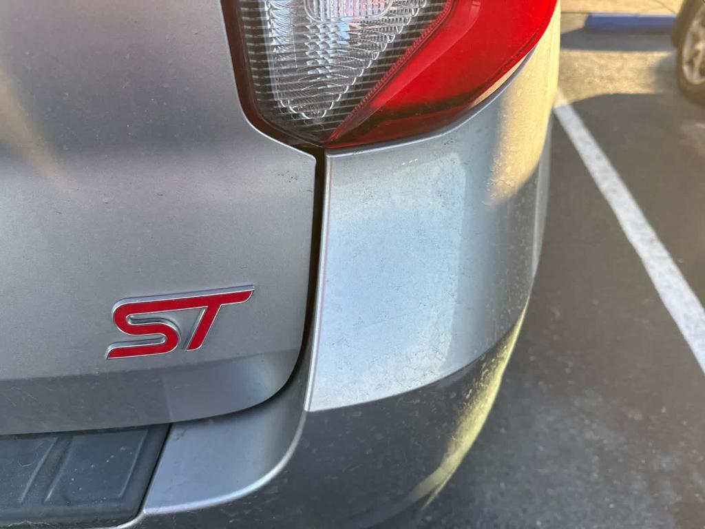 used 2021 Ford Explorer car, priced at $29,497