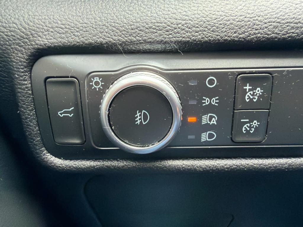 used 2021 Ford Explorer car, priced at $18,998