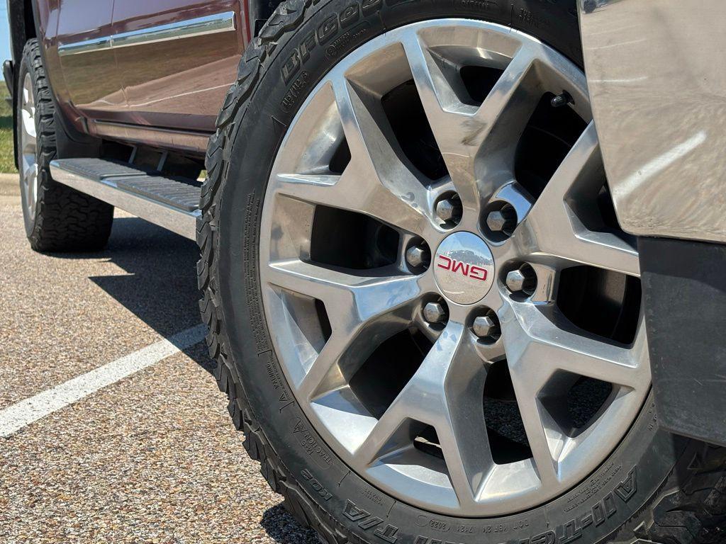 used 2018 GMC Sierra 1500 car, priced at $29,991