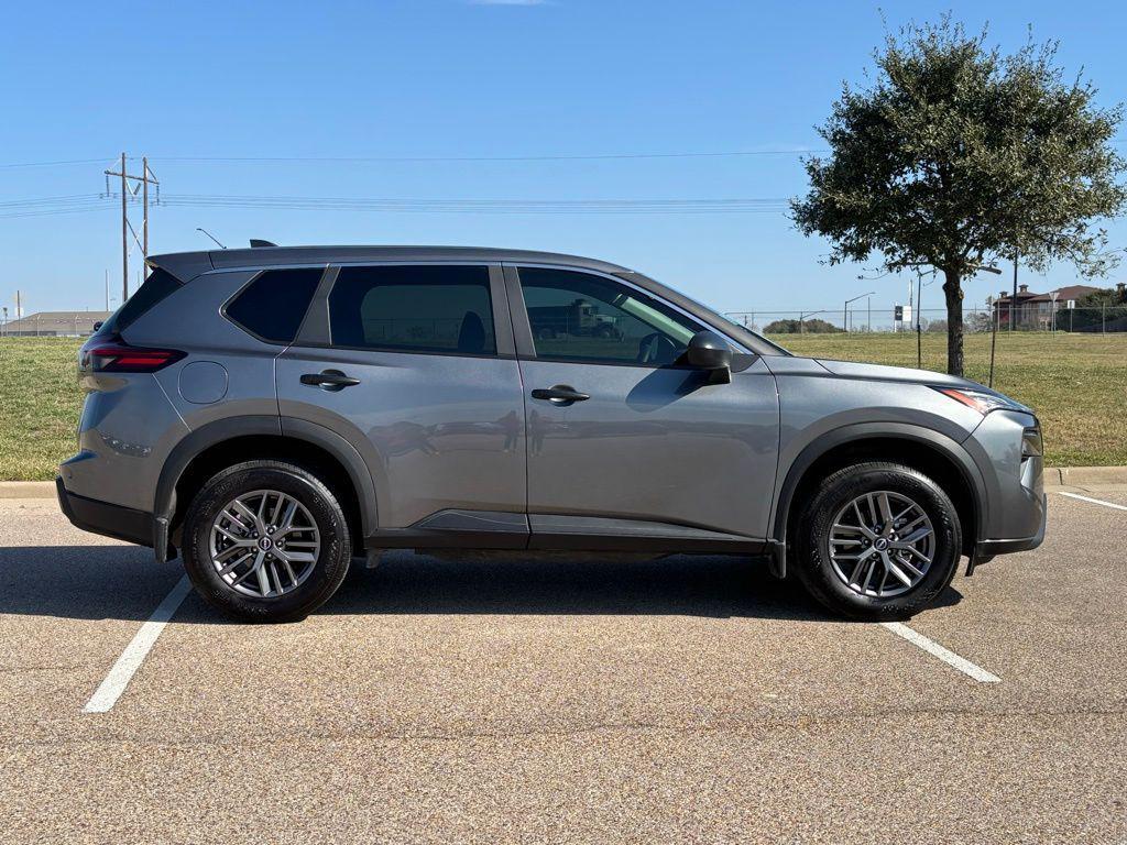 used 2025 Nissan Rogue car, priced at $24,291