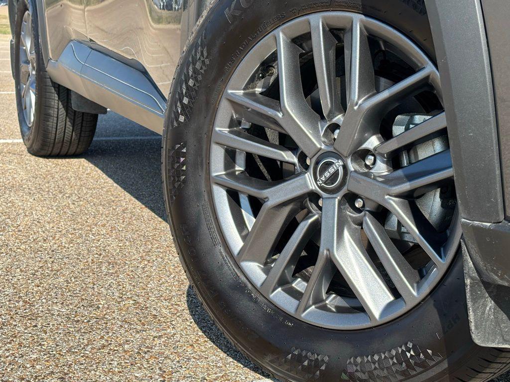 used 2025 Nissan Rogue car, priced at $24,291