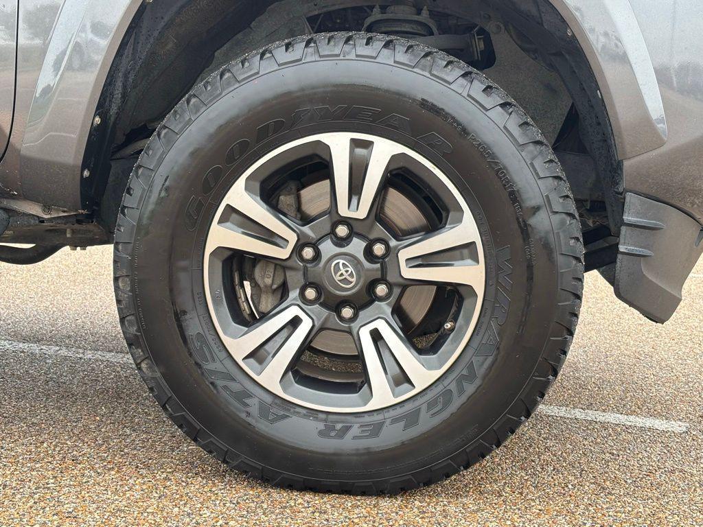 used 2016 Toyota Tacoma car, priced at $22,971