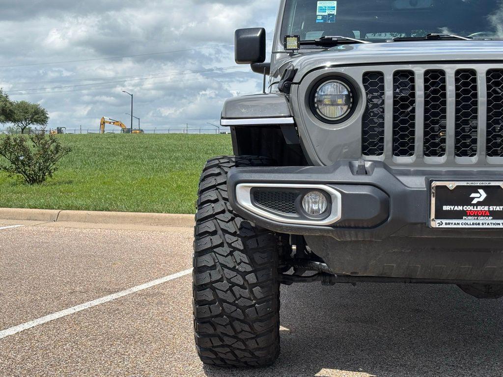 used 2023 Jeep Gladiator car, priced at $36,991
