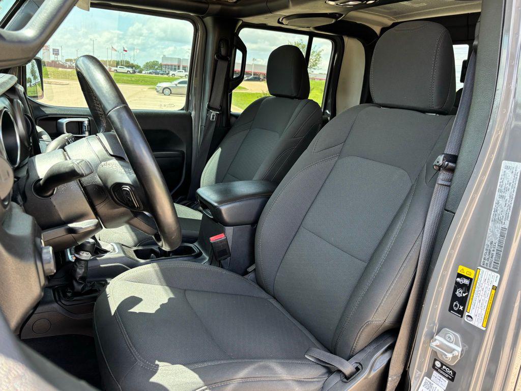 used 2023 Jeep Gladiator car, priced at $36,991